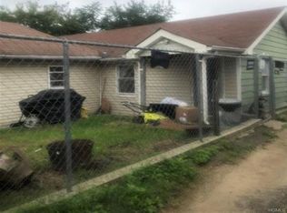 719 Harding Park, Bronx, NY 10473