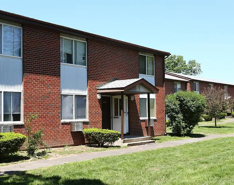Building Photo - Parkside Apartments