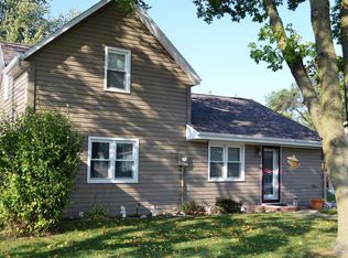 125 W Sycamore St, Ogden, IA 50212