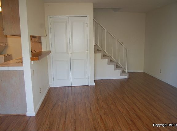 2nd image of 7050 Vassar Ave