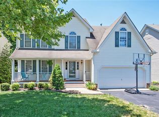 6612 Glen Ridge Ct, Midlothian, VA 23112
