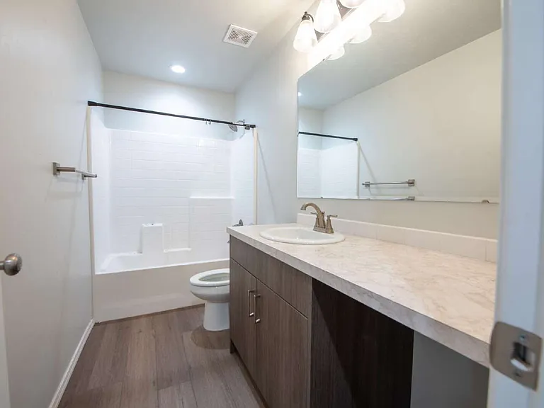 18352 N Lion Head Ave — Photo 7