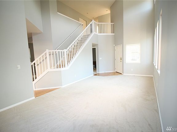 4th image of 502 239th Ave SE
