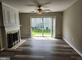 1120 Huntmaster Ter NE UNIT 101, Leesburg, VA 20176