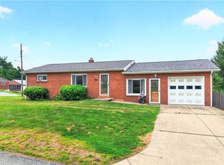 250 Alder St, New Kensington, PA 15068
