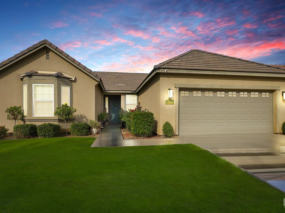 1st image of 14612 Yellow Lupine Dr