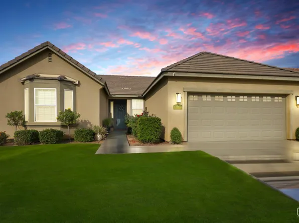 14612 Yellow Lupine Dr, Bakersfield, CA 93314