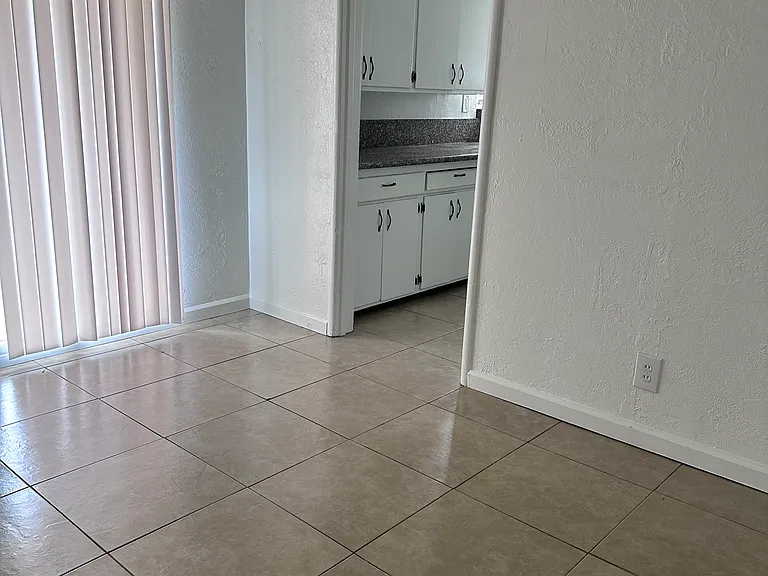 235 E Coolidge Ave #12 — Photo 19