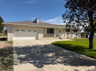 10537 S 3010 W, South Jordan, UT 84095
