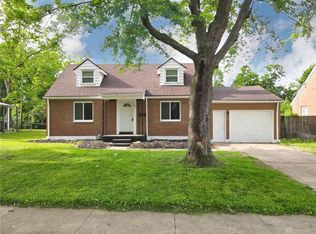 321 E Nottingham Rd, Dayton, OH 45405