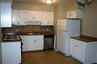 2nd image of 1006 Asbury Ct