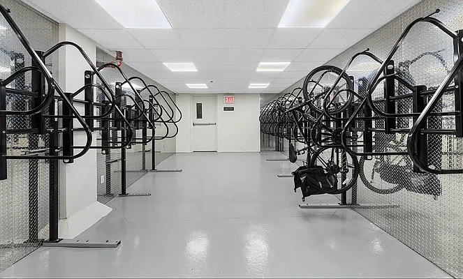 Rented by REAL New York | media 7