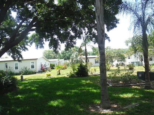 1st image of 136 Clubview Dr #5