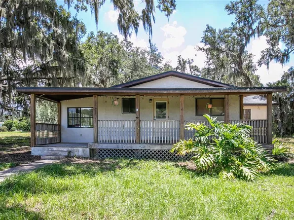 35216 N Treasure Island Ave, Leesburg, FL 34788