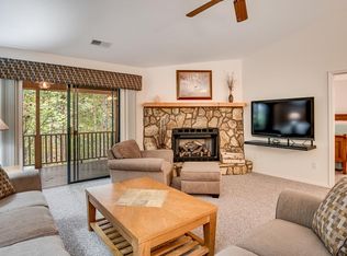 21A Longbow Ln, Franklin, NC 28734