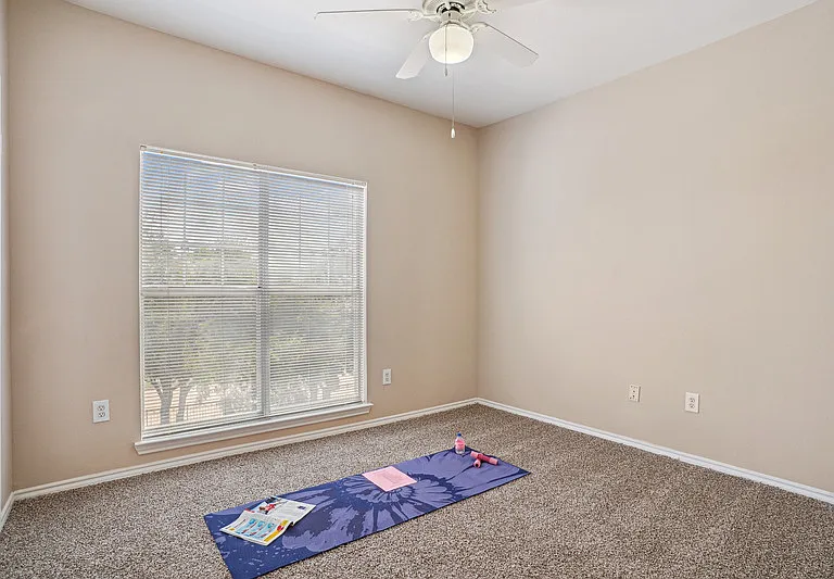 Villas of Mission Bend — Photo 12
