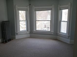 N89W16671 Cleveland Ave, Menomonee Falls, WI 53051