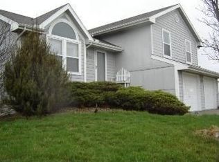 15002 N Stark Ave, Liberty, MO 64068