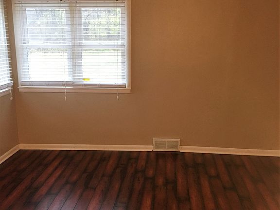 5th image of 6009 S Emerson Ave