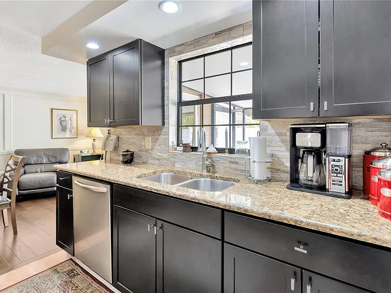4909 S Elberon St — Photo 17
