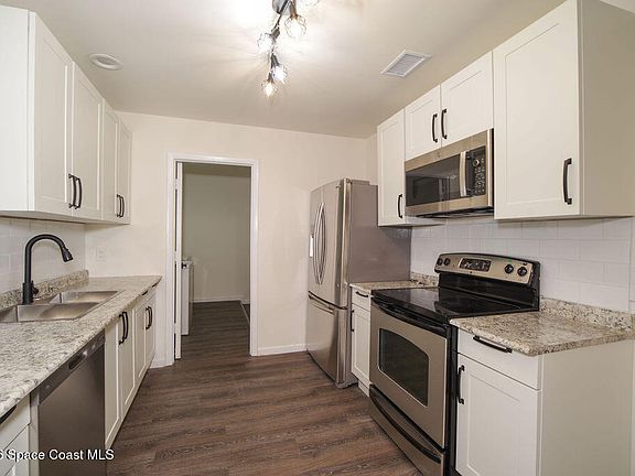 4th image of 653 Atlas Ave NE