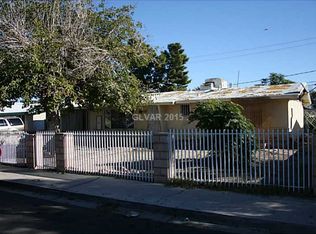112 Cervantes St, Las Vegas, NV 89101