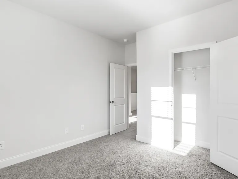 1274 Ainsworth Aly — Photo 24