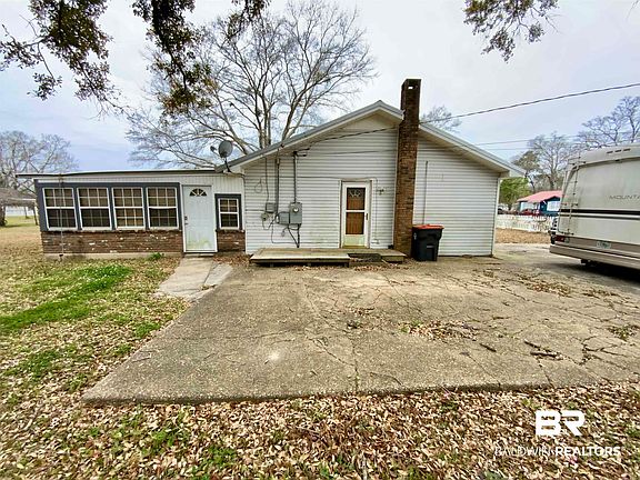 3rd image of 303 W Mango St