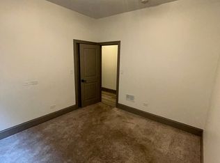 4953 S Calumet Ave #2S, Chicago, IL 60615