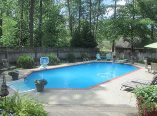 109 Lesley Ln, Hattiesburg, MS 39402