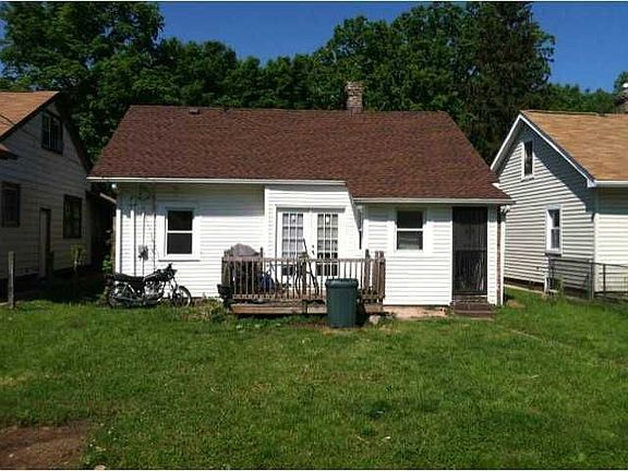 2nd image of 4421 Carrollton Ave