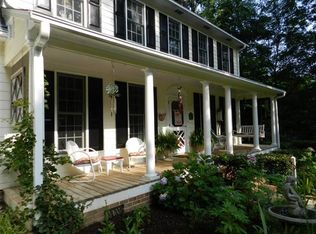 6613 Lipscomb Dr, Durham, NC 27712