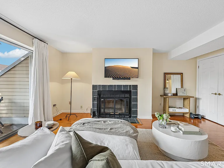 43 Highland Rd #43 — Photo 3