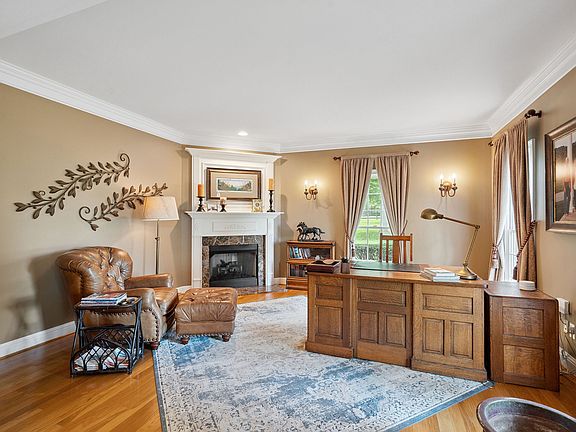 5th image of 3615 Bear Creek Ln