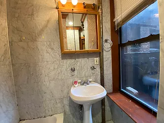 Rented by Urban Real Estate Property Group Inc