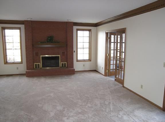 3rd image of 1608 Cypress Lk