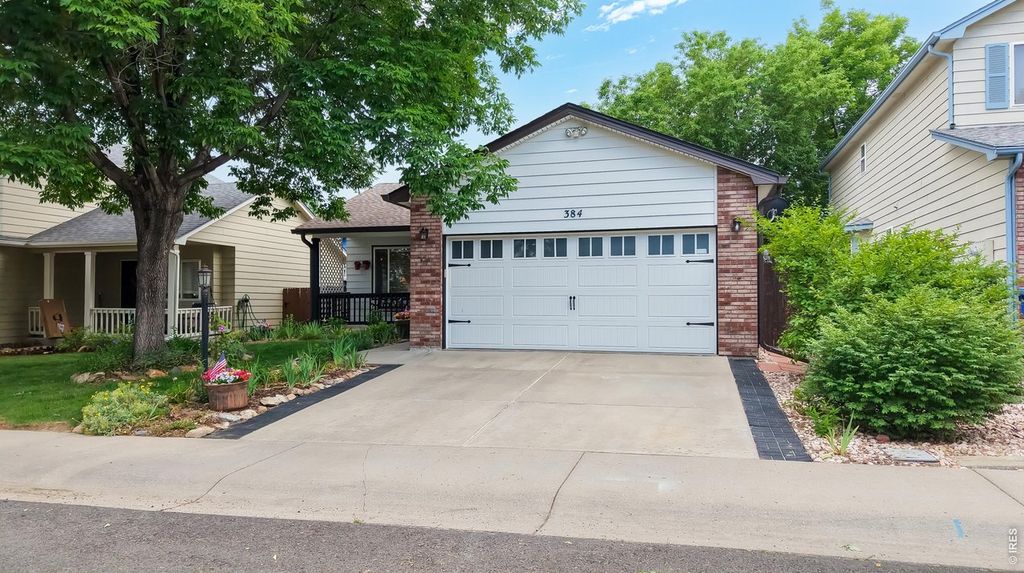 384 Pin Oak Dr