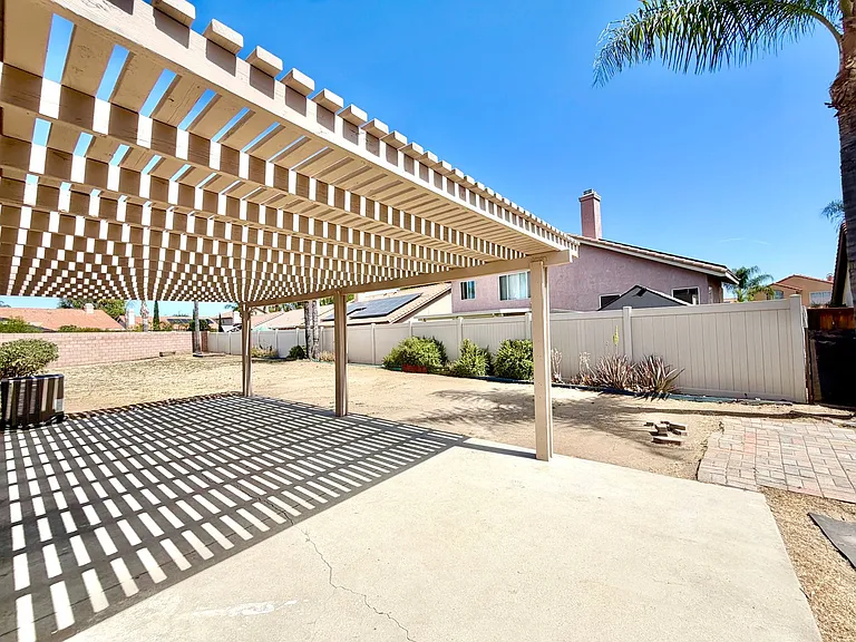 15854 Pampas Ct — Photo 29