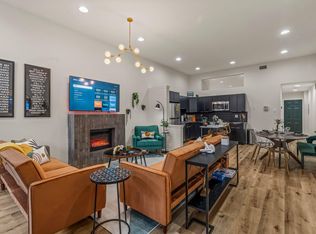 354 N Front St FLOOR 1, Philadelphia, PA 19106