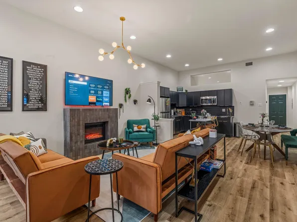 354 N Front St Floor 1, Philadelphia, PA 19106