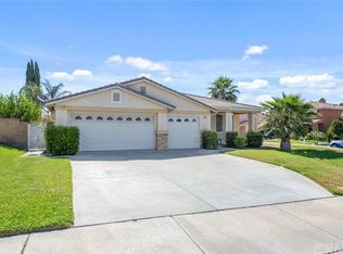 7069 New Jersey Ct, Fontana, CA 92336