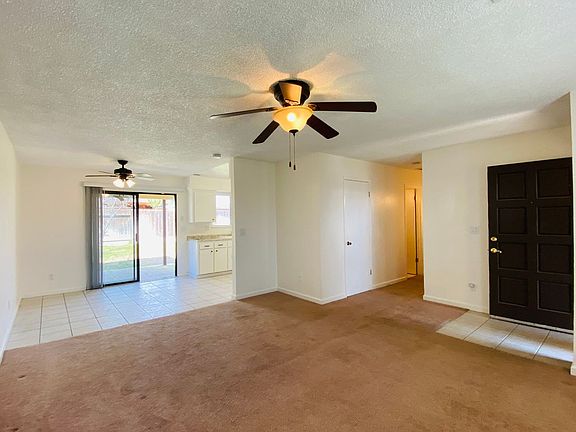 3rd image of 1687 Holland Ave