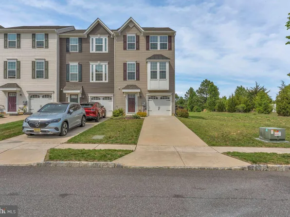 411 Sammy St, Woolwich Township, NJ 08085