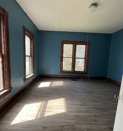 3rd image of 602 Lafayette St