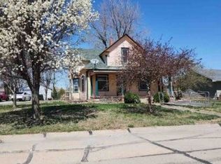 530 Peach St, Hallam, NE 68368