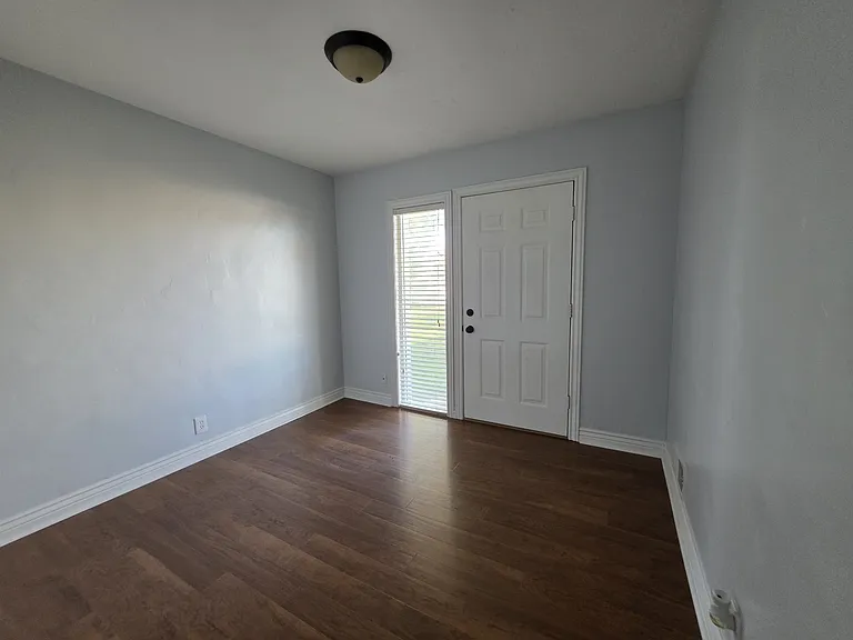 7222 S 2700 W #W;-unit A — Photo 3