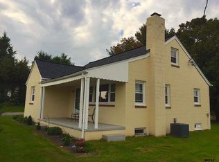 544 Fawn Grove Rd, Fawn Grove, PA 17321