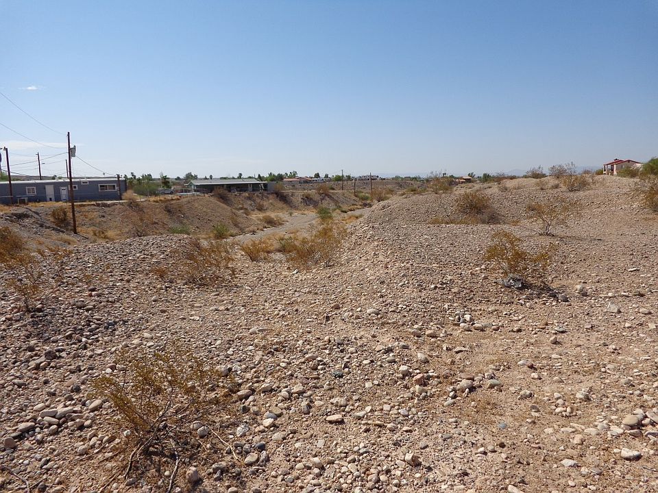 1st image of 1300 Navajo Dr