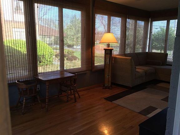 5th image of 104 Mount Pleasant Ave