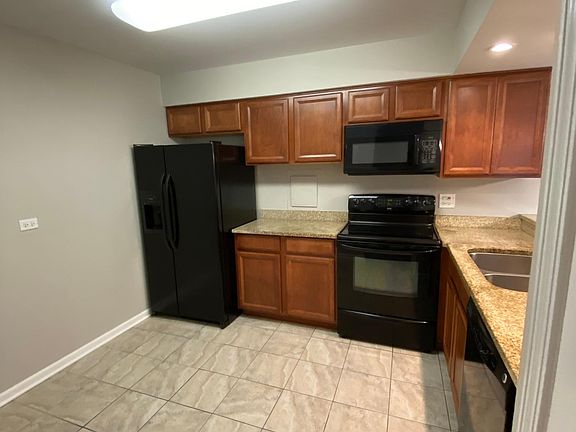2nd image of 4608 Euclid Ave Unit 2C